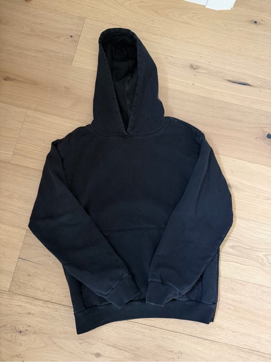 Sweaters - Men's Black Hooded Sweatshirt